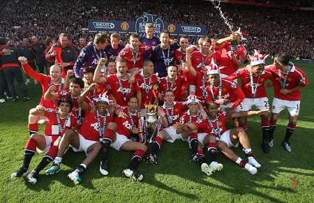 哈特凭借他 哈特凭借他